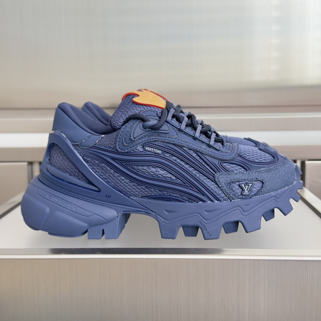 Louis Vuitton Sneakers