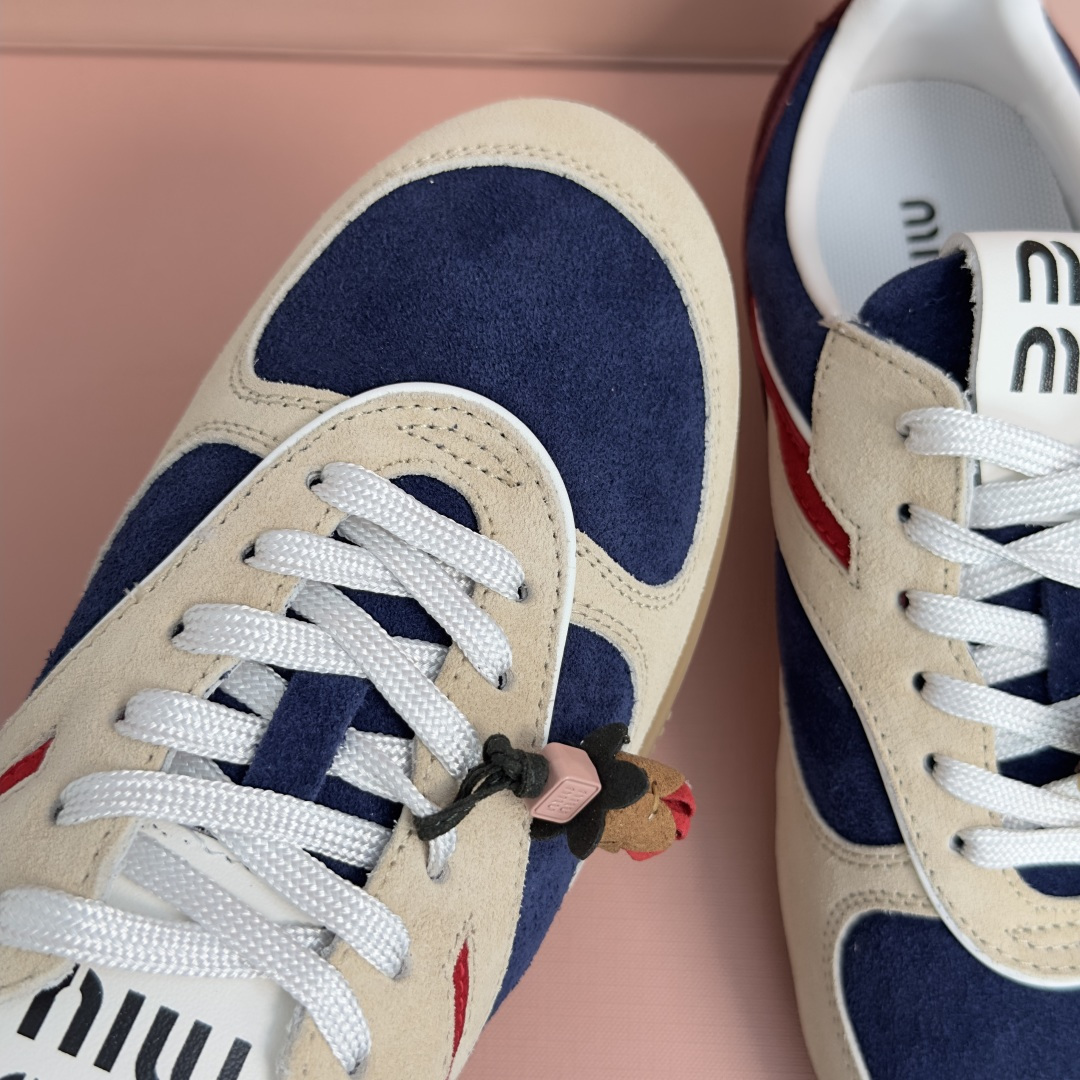 顶级版本：女款 MiuMiu缪缪 最新走秀款Gymnasium系列 拼色 休闲 运动鞋 德训鞋 阿甘鞋 原版购入开发 做