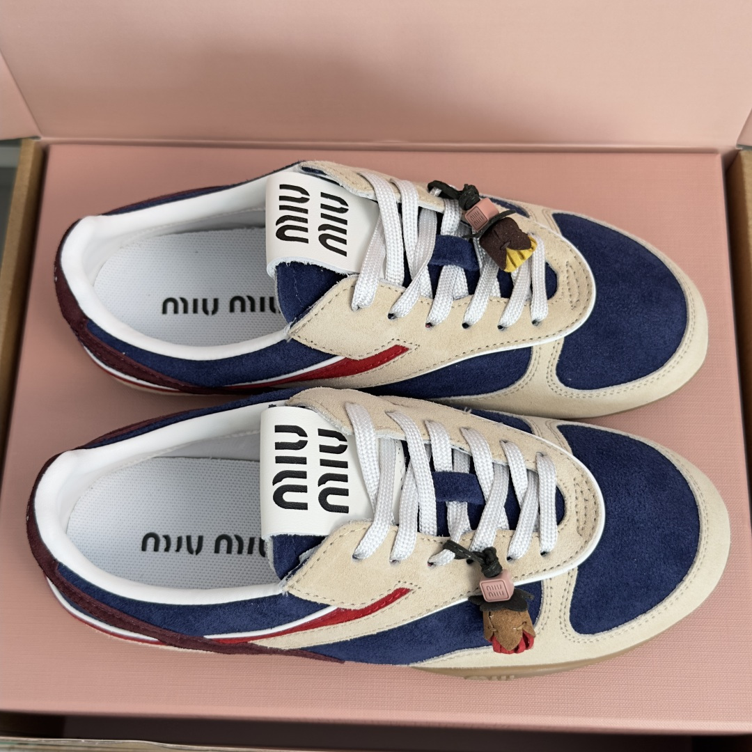 顶级版本：女款 MiuMiu缪缪 最新走秀款Gymnasium系列 拼色 休闲 运动鞋 德训鞋 阿甘鞋 原版购入开发 做