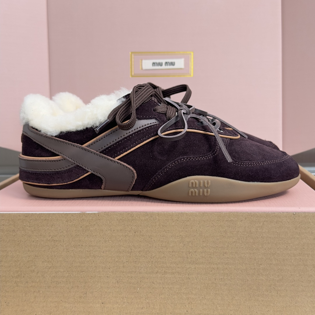 顶级版本：女款 MiuMiu缪缪 最新走秀款Gymnasium系列 拼色 休闲 运动鞋 德训鞋 阿甘鞋 原版购入开发 做
