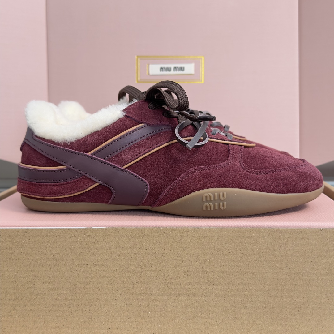 顶级版本：女款 MiuMiu缪缪 最新走秀款Gymnasium系列 拼色 休闲 运动鞋 德训鞋 阿甘鞋 原版购入开发 做