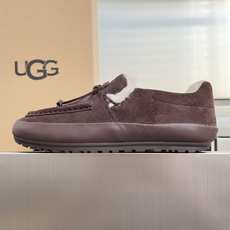顶级版本:女款 UGG 最新款 毛毛 厚底 德训鞋 阿甘鞋 休闲鞋 把我拿捏住了谁能拒绝冬天的毛绒绒啊!!软乎乎的设计 顶级版本:女款 UGG 最新款 毛毛 厚底 德训鞋 阿甘鞋 休闲鞋 把我拿捏住了谁能拒绝冬天的毛绒绒啊!!软乎乎的设计
