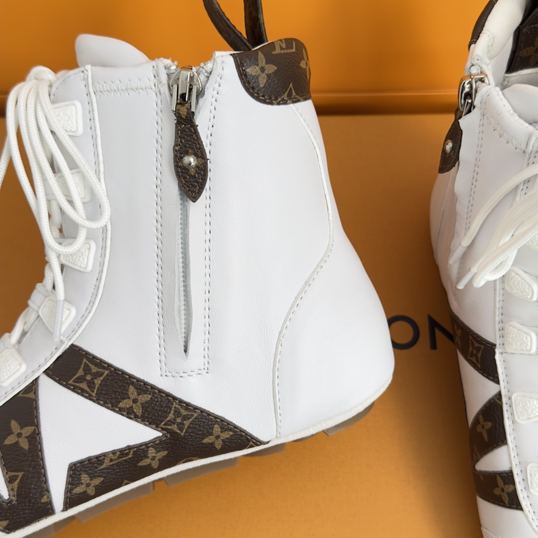顶级版本：女款 LV路易威登 L家 驴牌 最新Sneakerina系列 及踝靴 休闲 运动鞋 拳击鞋 本款 LV Sne