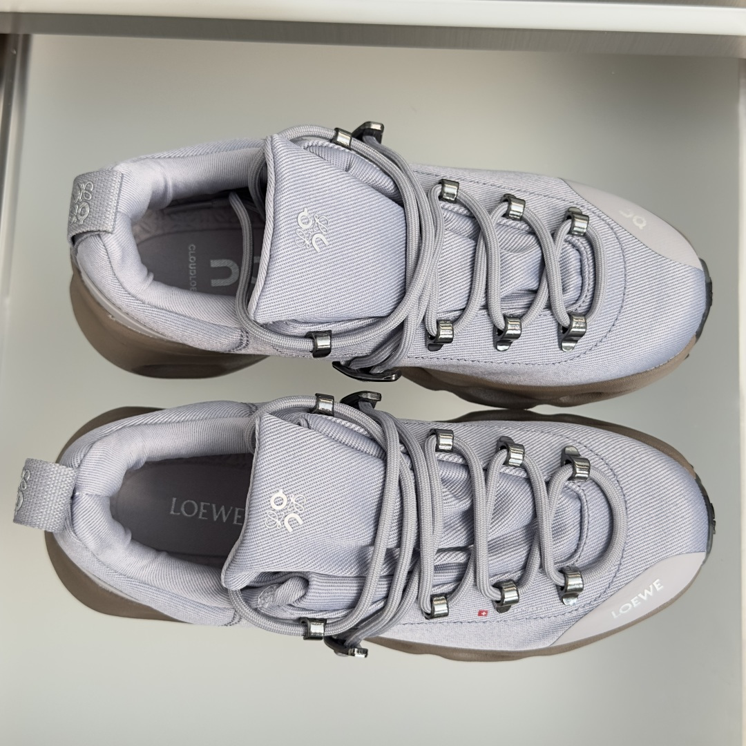 顶级版本：情侣款 LOEWE x On Cloudsolo 罗意威/昂跑 联名合作款 休闲 运动鞋 情侣款 跑鞋 聚酯纤
