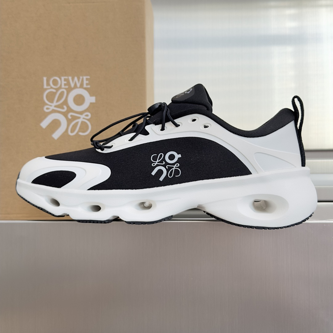 顶级版本：情侣款 LOEWE x On Cloudsolo 罗意威/昂跑 联名合作款 休闲 运动鞋 情侣款 跑鞋 聚酯纤