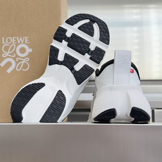 顶级版本:情侣款 LOEWE x On Cloudsolo 罗意威/昂跑 联名合作款 休闲 运动鞋 情侣款 跑鞋 聚酯纤 顶级版本:情侣款 LOEWE x On Cloudsolo 罗意威/昂跑 联名合作款 休闲 运动鞋 情侣款 跑鞋 聚酯纤