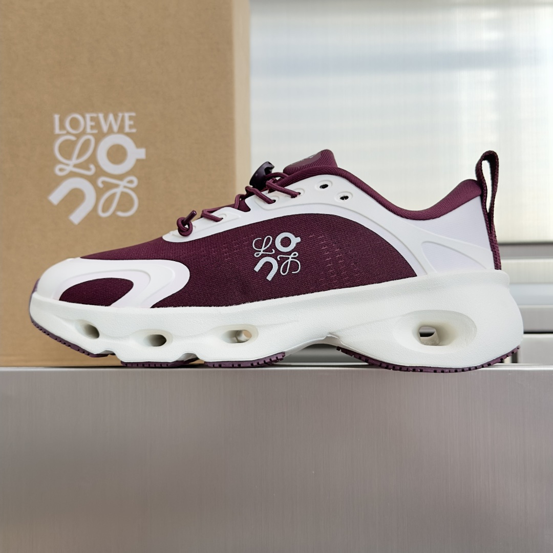 顶级版本:情侣款 LOEWE x On Cloudsolo 罗意威/昂跑 联名合作款 休闲 运动鞋 情侣款 跑鞋 聚酯纤 顶级版本:情侣款 LOEWE x On Cloudsolo 罗意威/昂跑 联名合作款 休闲 运动鞋 情侣款 跑鞋 聚酯纤