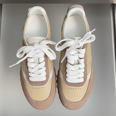 TOD'S托德斯 最新款 情侣款 厚底 德训鞋 拼接 休闲 运动鞋 本款运动休闲鞋采用纳帕皮革和绒面皮革制成,鞋面线条柔 TOD'S托德斯 最新款 情侣款 厚底 德训鞋 拼接 休闲 运动鞋 本款运动休闲鞋采用纳帕皮革和绒面皮革制成,鞋面线条柔