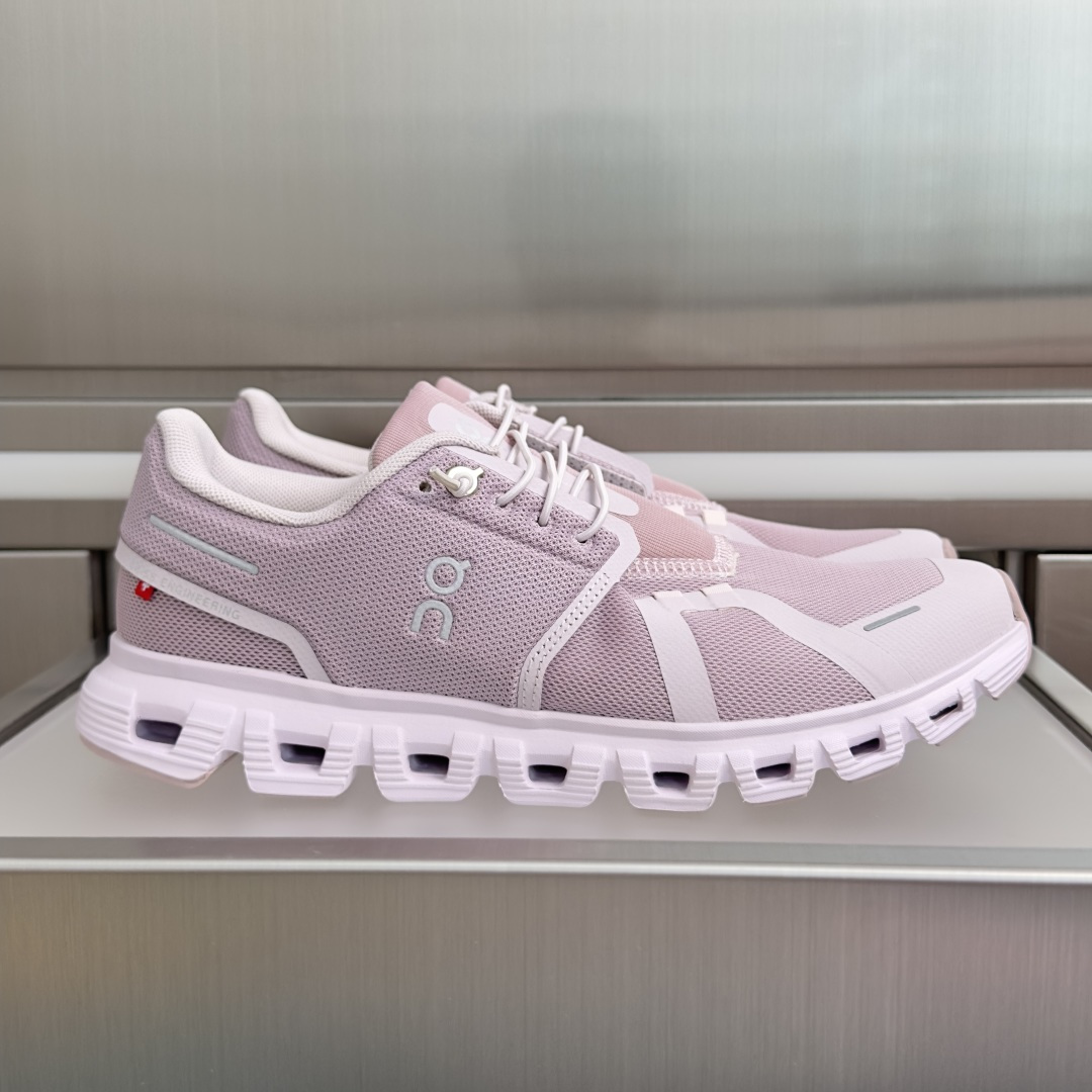 顶级版本：女款 On昂跑 Cloud 6 系列 情侣款 厚底 休闲 运动鞋 跑步鞋  来自瑞士的跑鞋名所On Runni