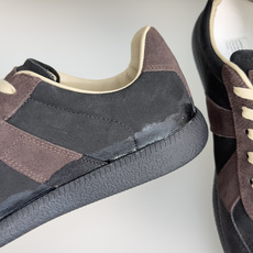 顶级版本:情侣款 MaisonMargiela MM6 马吉拉 情侣款 德训鞋 休闲 运动鞋 原版购入开发 做货 鬼才设 顶级版本:情侣款 MaisonMargiela MM6 马吉拉 情侣款 德训鞋 休闲 运动鞋 原版购入开发 做货 鬼才设