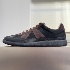 顶级版本:情侣款 MaisonMargiela MM6 马吉拉 情侣款 德训鞋 休闲 运动鞋 原版购入开发 做货 鬼才设 顶级版本:情侣款 MaisonMargiela MM6 马吉拉 情侣款 德训鞋 休闲 运动鞋 原版购入开发 做货 鬼才设