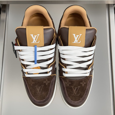 顶级版本:情侣款 LV Trainer路易威登 驴牌 L家 情侣款 休闲 运动鞋 滑板鞋 本款 LV Trainer 运 顶级版本:情侣款 LV Trainer路易威登 驴牌 L家 情侣款 休闲 运动鞋 滑板鞋 本款 LV Trainer 运