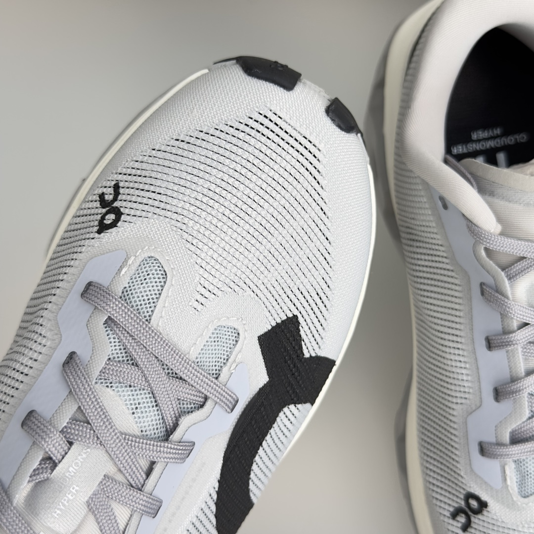 顶级版本:情侣款 On昂跑 Cloudmonster 3 Hyper系列 厚底 休闲 运动鞋 跑步鞋 训练鞋 专为长距 顶级版本:情侣款 On昂跑 Cloudmonster 3 Hyper系列 厚底 休闲 运动鞋 跑步鞋 训练鞋 专为长距