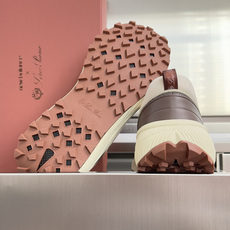 顶级版本:男款 Loro Piana 诺悠翩雅Mera Trail Walk系列 LP厚底 休闲 运动鞋 Mera Tr 顶级版本:男款 Loro Piana 诺悠翩雅Mera Trail Walk系列 LP厚底 休闲 运动鞋 Mera Tr