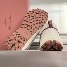 顶级版本:男款 Loro Piana 诺悠翩雅Mera Trail Walk系列 LP厚底 休闲 运动鞋 Mera Tr 顶级版本:男款 Loro Piana 诺悠翩雅Mera Trail Walk系列 LP厚底 休闲 运动鞋 Mera Tr