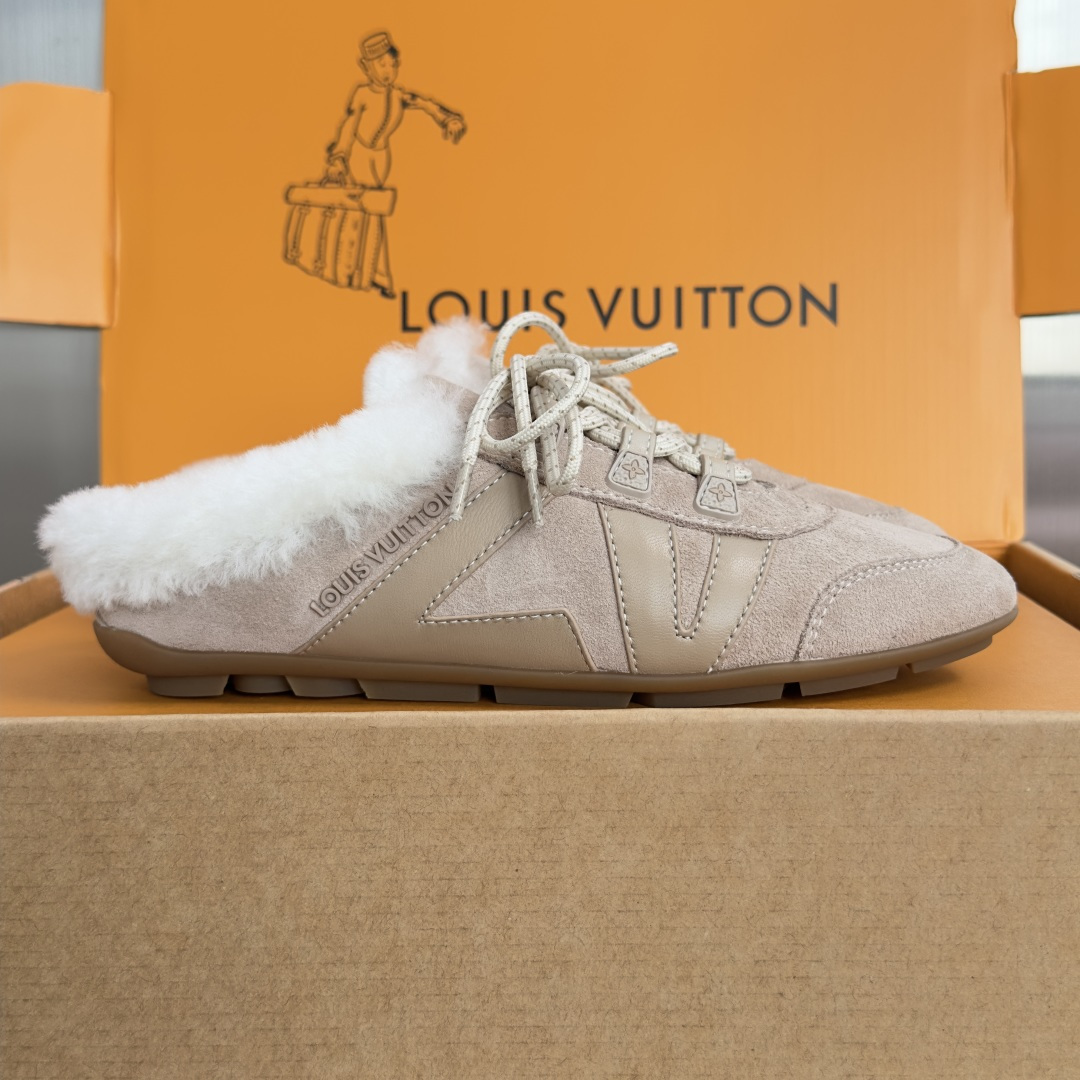 顶级版本：女款 LV路易威登 L家 驴牌 最新Sneakerina系列 玛丽珍 芭蕾运动鞋 德训鞋 休闲 平底鞋 本款 