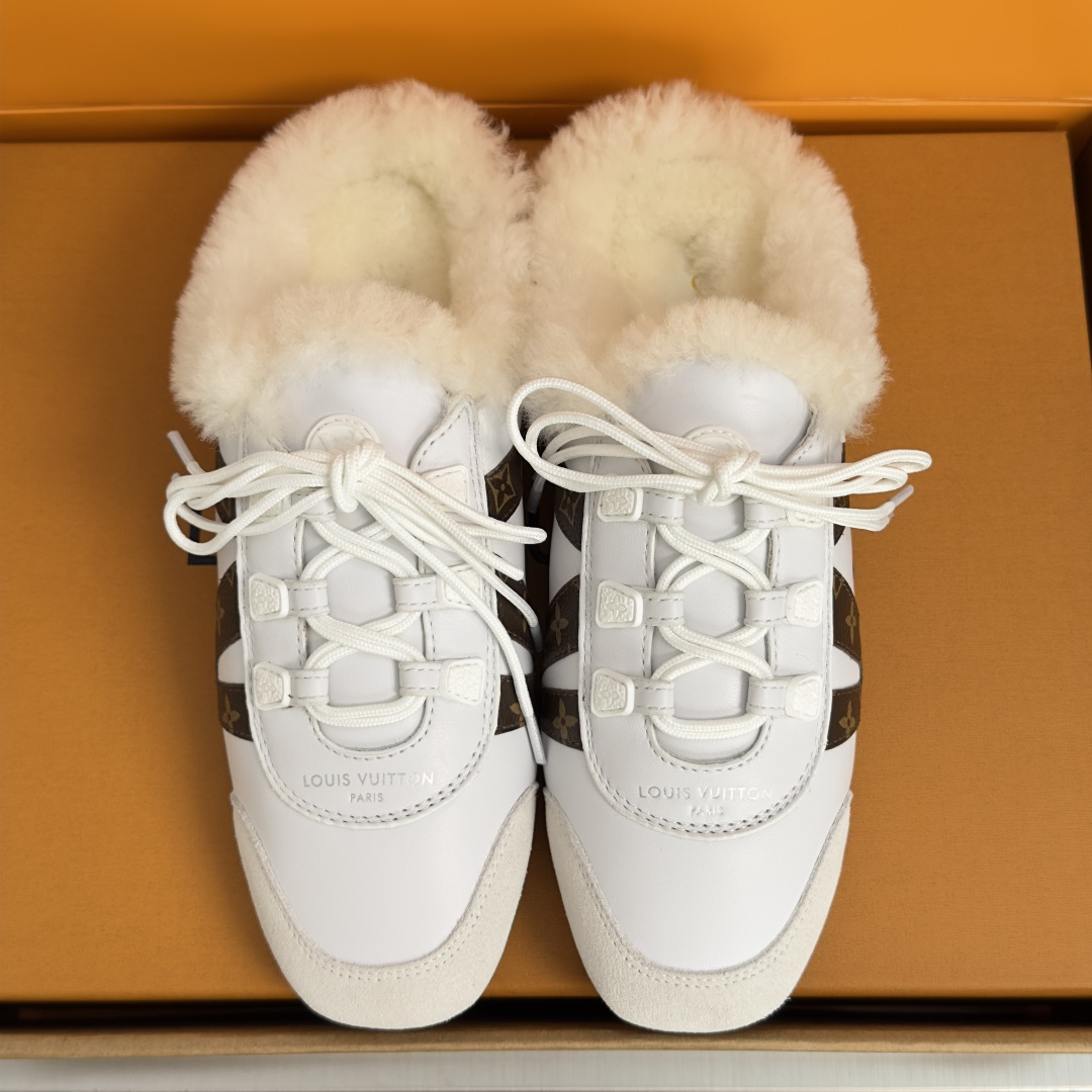 顶级版本：女款 LV路易威登 L家 驴牌 最新Sneakerina系列 玛丽珍 芭蕾运动鞋 德训鞋 休闲 平底鞋 本款 