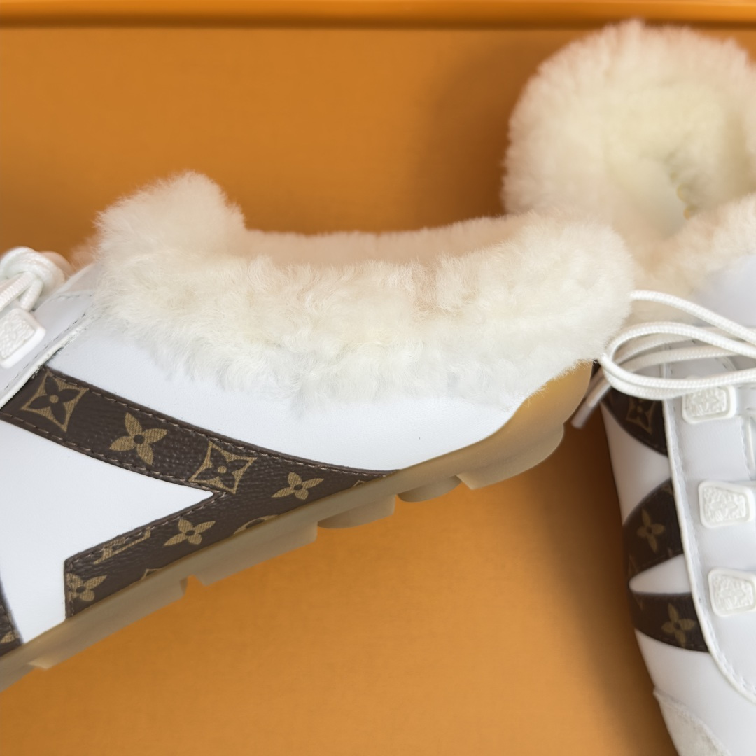 顶级版本：女款 LV路易威登 L家 驴牌 最新Sneakerina系列 玛丽珍 芭蕾运动鞋 德训鞋 休闲 平底鞋 本款 
