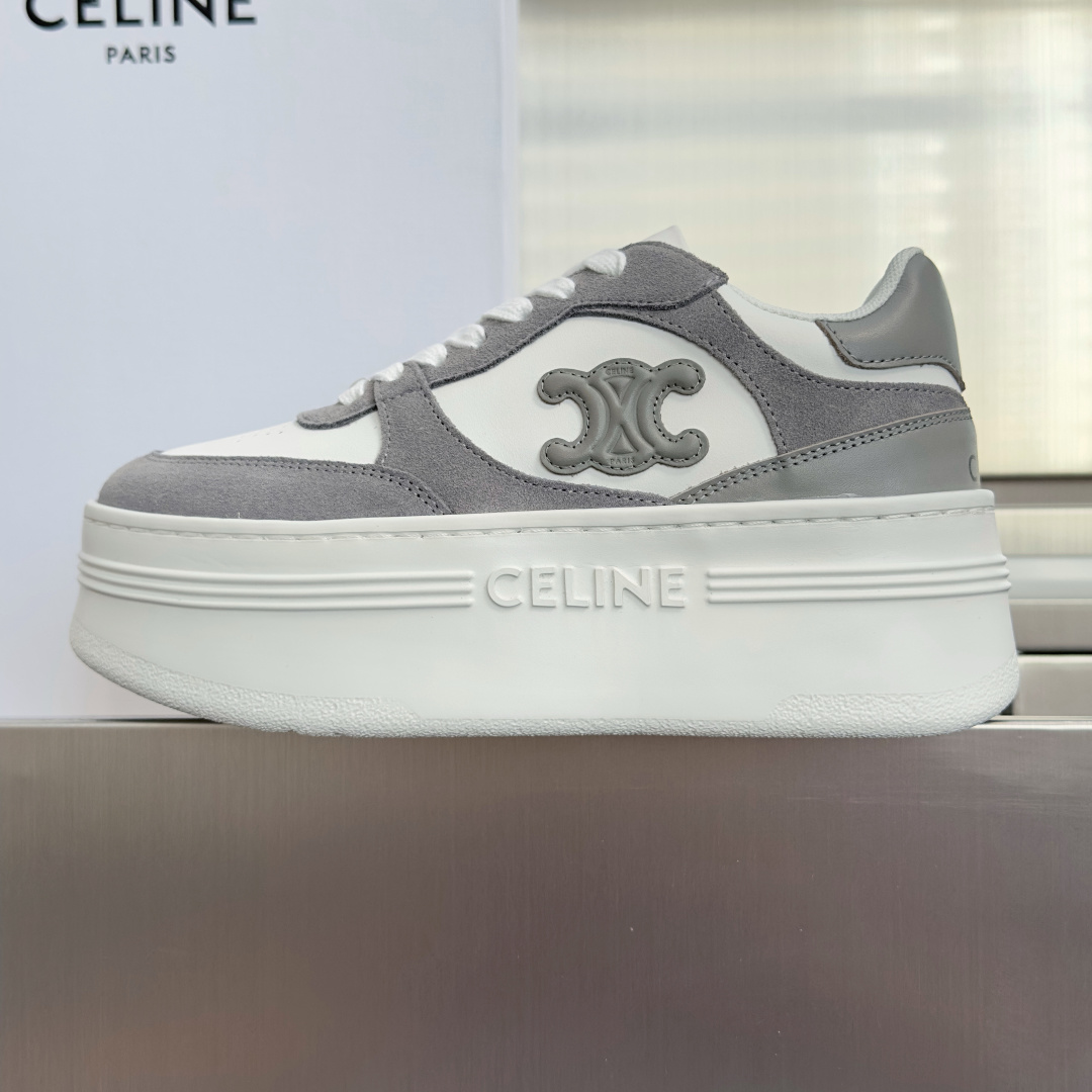 顶级版本:女款 Celine赛琳 Block Triomphe CR-03厚底 松糕鞋 休闲 运动鞋 原版购入开发 做货 顶级版本:女款 Celine赛琳 Block Triomphe CR-03厚底 松糕鞋 休闲 运动鞋 原版购入开发 做货