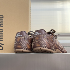 顶级版本:情侣款 缪缪MiuMiu x New Balance NB530 情侣款 休闲 运动鞋 阿甘鞋 德训鞋 原版购 顶级版本:情侣款 缪缪MiuMiu x New Balance NB530 情侣款 休闲 运动鞋 阿甘鞋 德训鞋 原版购
