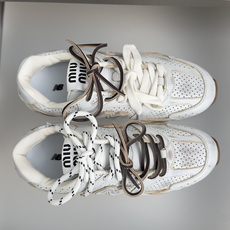 顶级版本:情侣款 缪缪MiuMiu x New Balance NB530 情侣款 休闲 运动鞋 阿甘鞋 德训鞋 原版购 顶级版本:情侣款 缪缪MiuMiu x New Balance NB530 情侣款 休闲 运动鞋 阿甘鞋 德训鞋 原版购