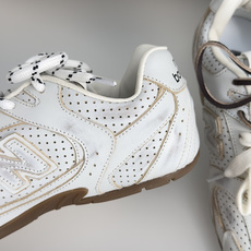 顶级版本:情侣款 缪缪MiuMiu x New Balance NB530 情侣款 休闲 运动鞋 阿甘鞋 德训鞋 原版购 顶级版本:情侣款 缪缪MiuMiu x New Balance NB530 情侣款 休闲 运动鞋 阿甘鞋 德训鞋 原版购