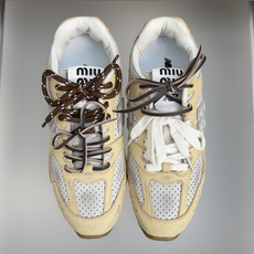 顶级版本:情侣款 缪缪MiuMiu x New Balance NB530 情侣款 休闲 运动鞋 阿甘鞋 德训鞋 原版购 顶级版本:情侣款 缪缪MiuMiu x New Balance NB530 情侣款 休闲 运动鞋 阿甘鞋 德训鞋 原版购