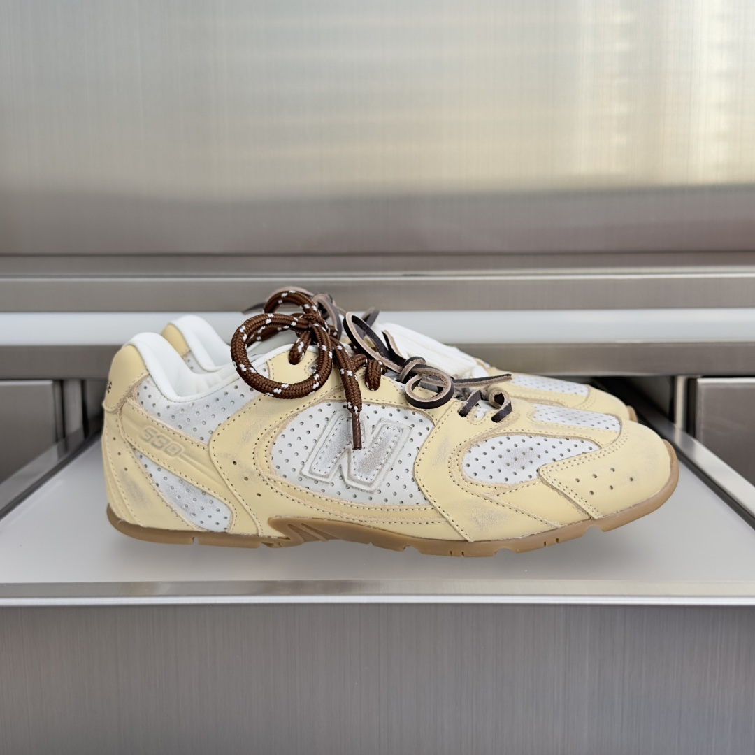 顶级版本：情侣款 缪缪MiuMiu x New Balance NB530 情侣款 休闲 运动鞋 阿甘鞋 德训鞋 原版购