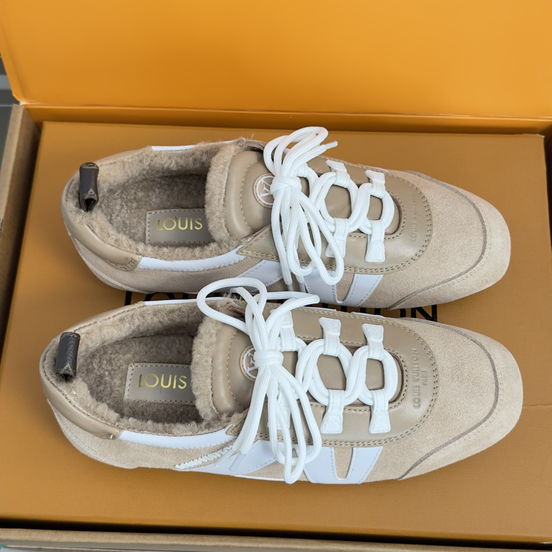 顶级版本：女款 LV路易威登 L家 驴牌 最新Sneakerina系列 玛丽珍 芭蕾运动鞋 德训鞋 休闲 平底鞋 本款 