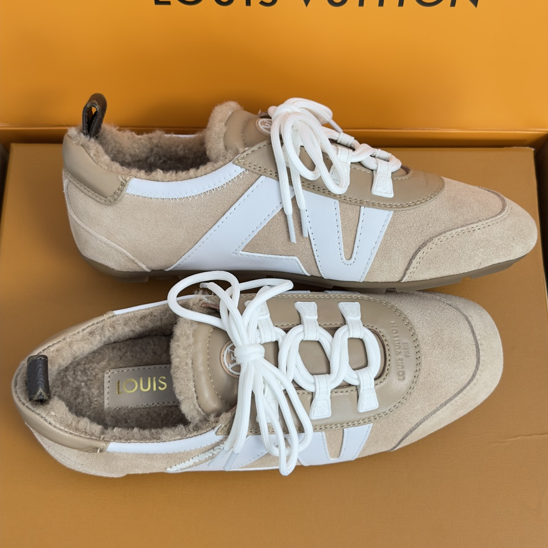 顶级版本：女款 LV路易威登 L家 驴牌 最新Sneakerina系列 玛丽珍 芭蕾运动鞋 德训鞋 休闲 平底鞋 本款 