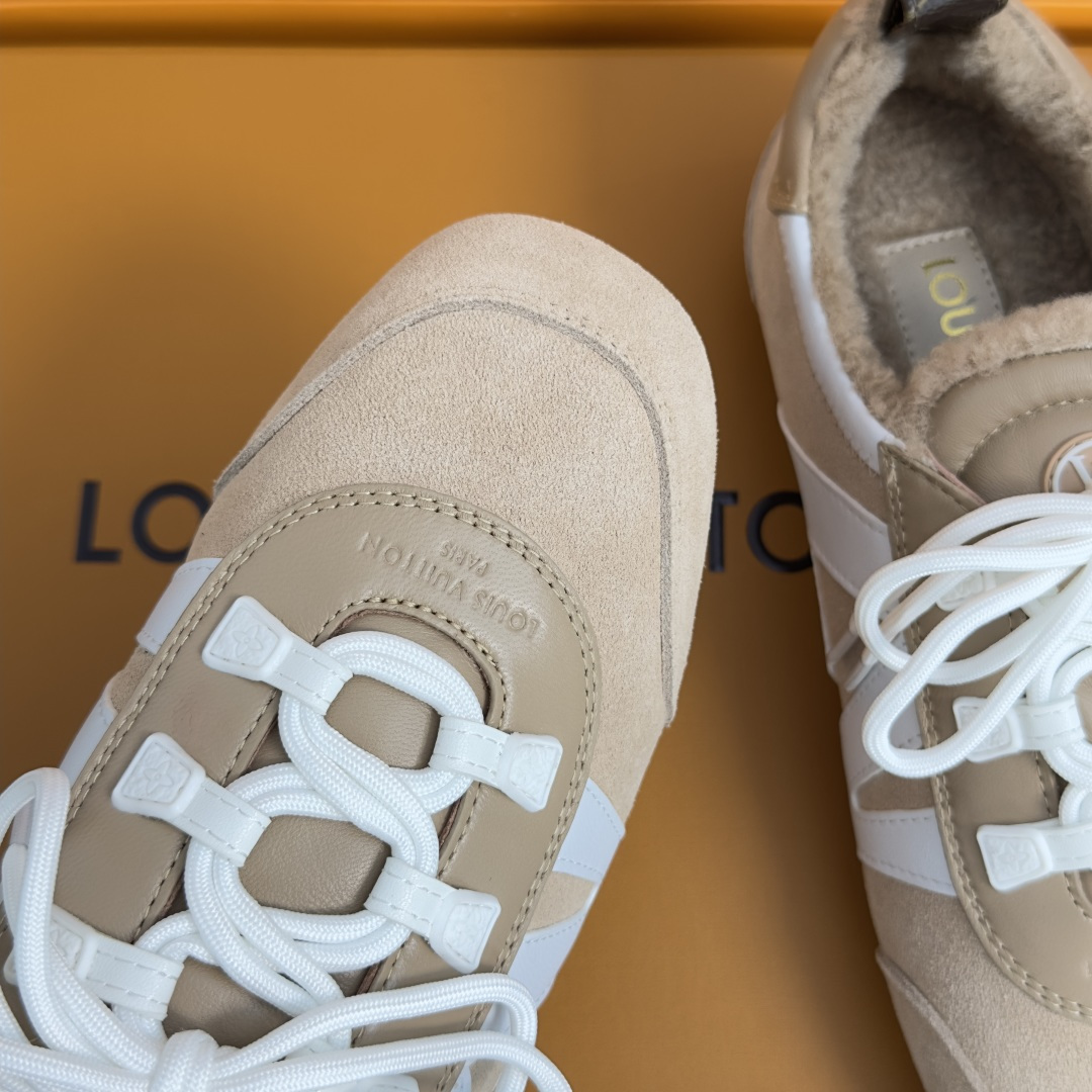 顶级版本：女款 LV路易威登 L家 驴牌 最新Sneakerina系列 玛丽珍 芭蕾运动鞋 德训鞋 休闲 平底鞋 本款 