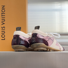 顶级版本:女款 LV路易威登 L家 驴牌 最新Sneakerina系列 玛丽珍 芭蕾运动鞋 德训鞋 休闲 平底鞋 本款 顶级版本:女款 LV路易威登 L家 驴牌 最新Sneakerina系列 玛丽珍 芭蕾运动鞋 德训鞋 休闲 平底鞋 本款