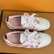 顶级版本:女款 LV路易威登 L家 驴牌 最新Sneakerina系列 玛丽珍 芭蕾运动鞋 德训鞋 休闲 平底鞋 本款 顶级版本:女款 LV路易威登 L家 驴牌 最新Sneakerina系列 玛丽珍 芭蕾运动鞋 德训鞋 休闲 平底鞋 本款