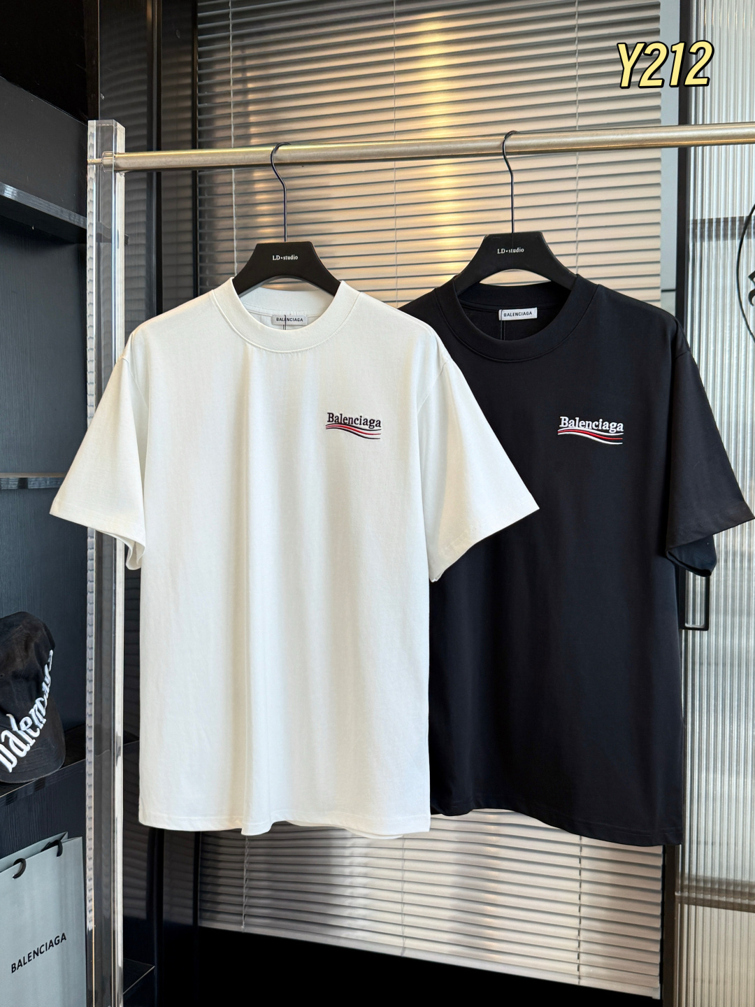 Balenciaga T-Shirt 12956