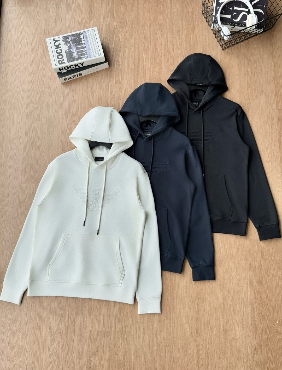 P120 Emporio Armani 2026 Otoño nuevo producto de la misma tienda, chaqueta con capucha de algodón con bordado, 360g de …
