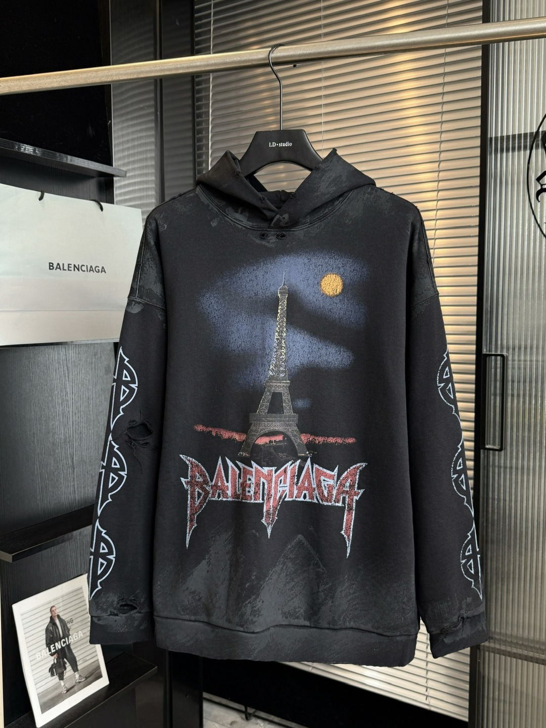 P185 🥝Personalización de alta gama🥝 𝗕𝗮𝗹𝗲𝗻𝗰𝗶𝗮𝗴𝗮/Balenciaga 2026 FW Paris Tower Sudadera con capucha de alto …