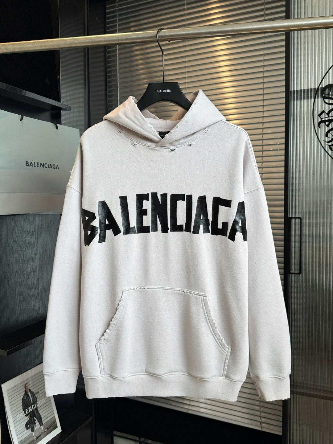 P190 🥝Personalización de alta gama🥝 𝗕𝗮𝗹𝗲𝗻𝗰𝗶𝗮𝗴𝗮/Balenciaga 2026 FW sudadera con capucha de alto peso con cin…