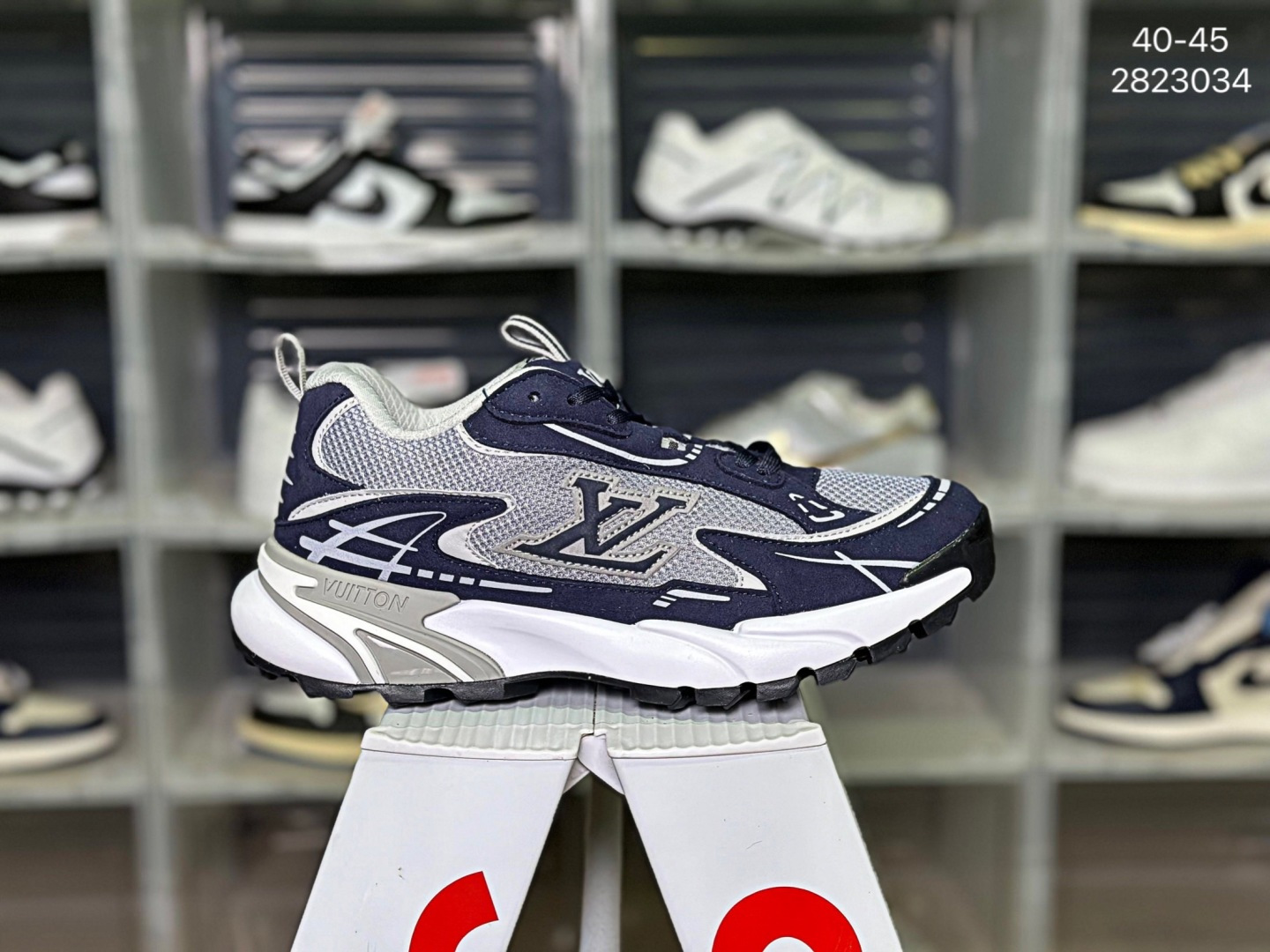 Louis Vuitton TPR Virgil Abloh LV Trainer – 2823034