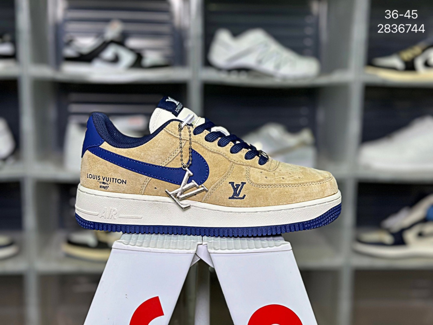Nike Air Force 1 – 2836744