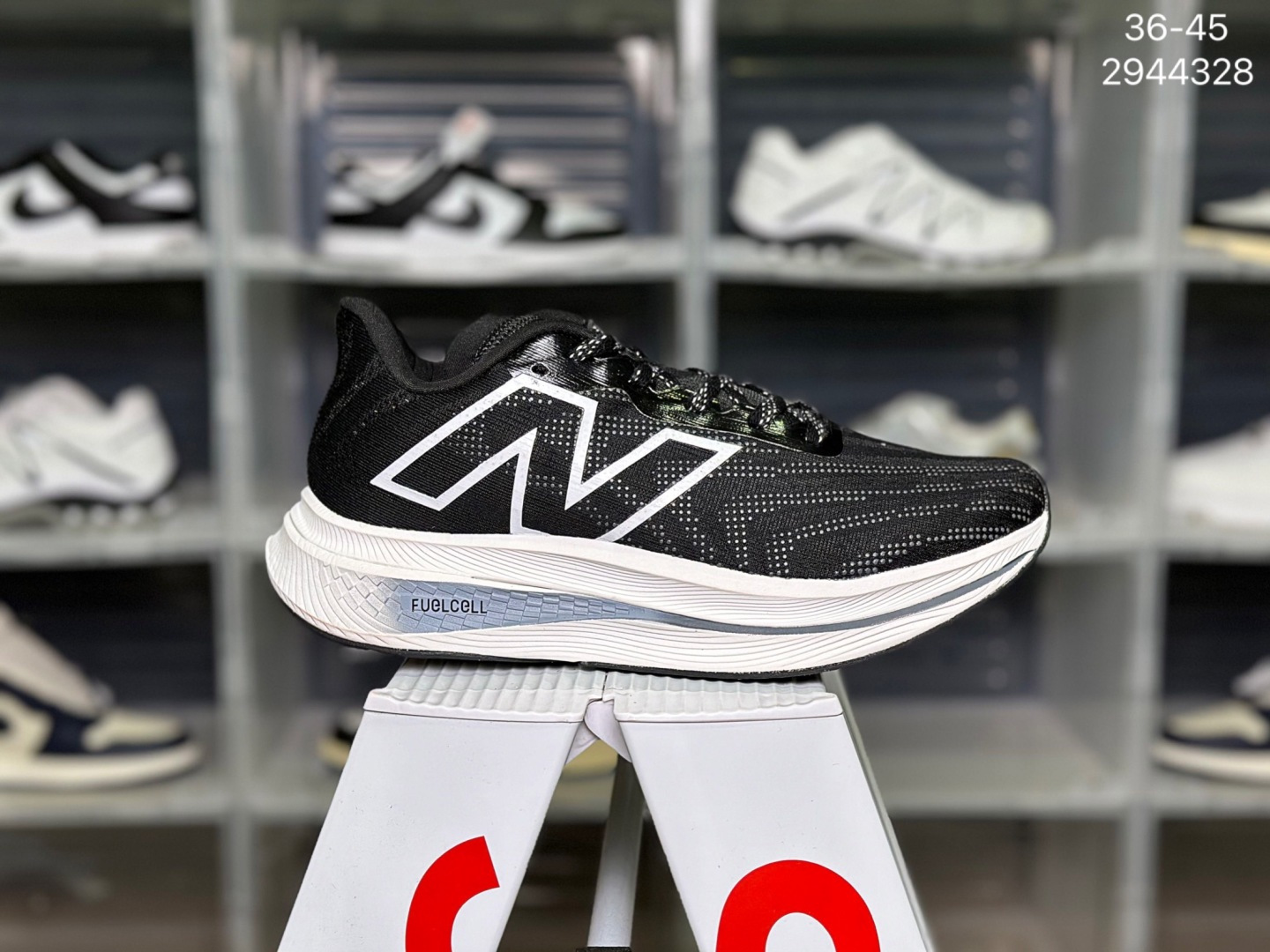New Balance NB RC Elite MRCELSV2