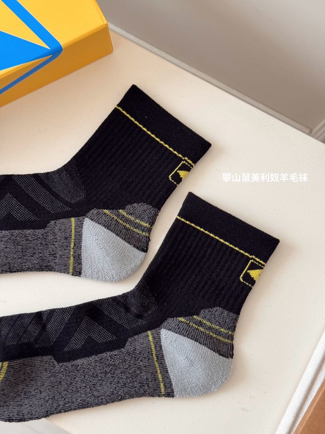 罗意威 Loewe 高定典藏名品高定成衣时装外套连衣裙衬衫T恤 #F0F7DAEB 2