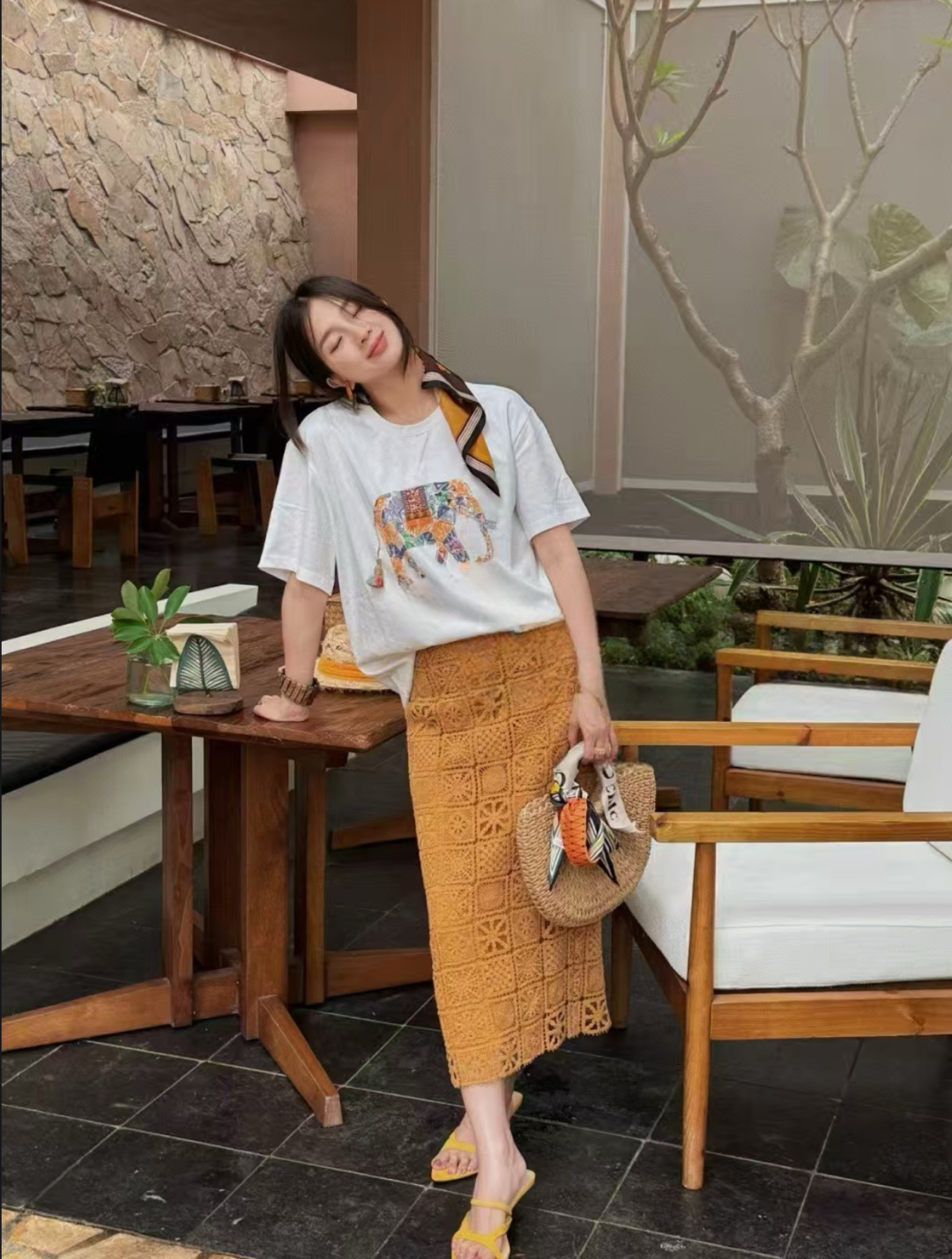 High-Quality Women’s Suit Collection with Unique Embroidery and Tailoring Styles - 图片 2