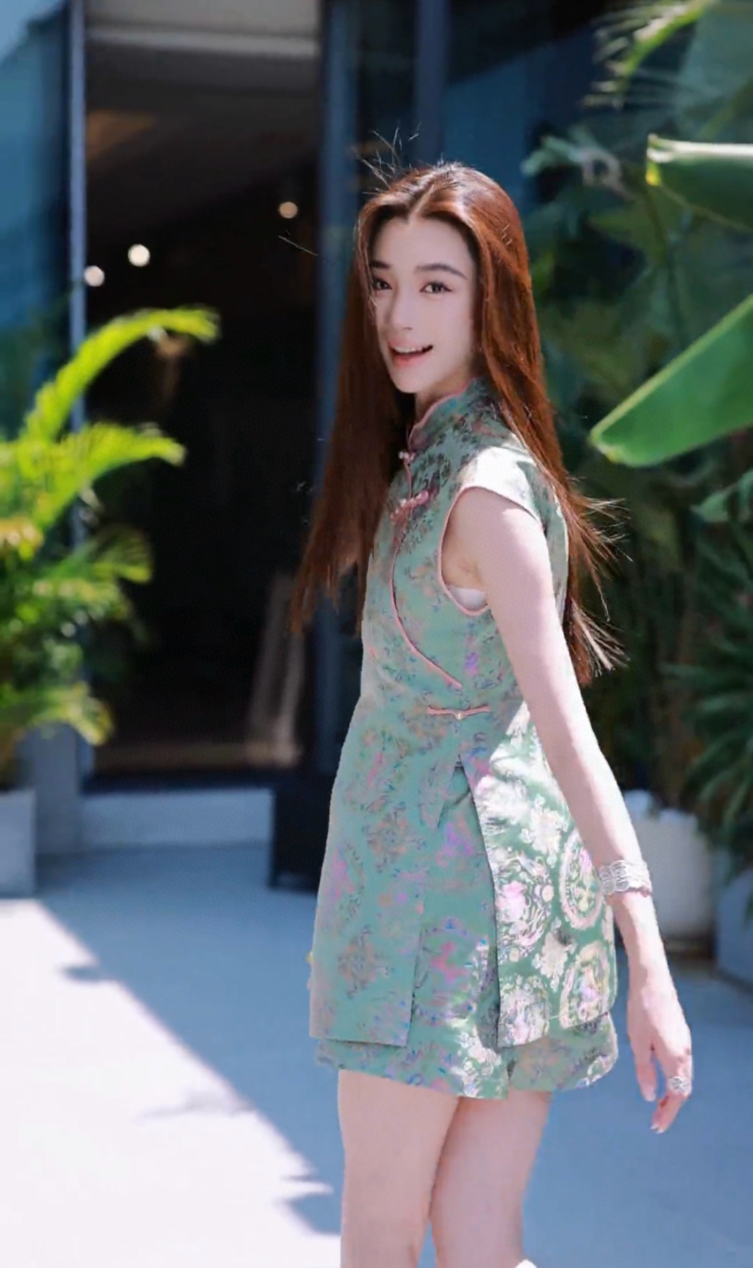 High-Quality Female Outfits and Fragrance Pack Support for Exchange in P780 Collection - 图片 6