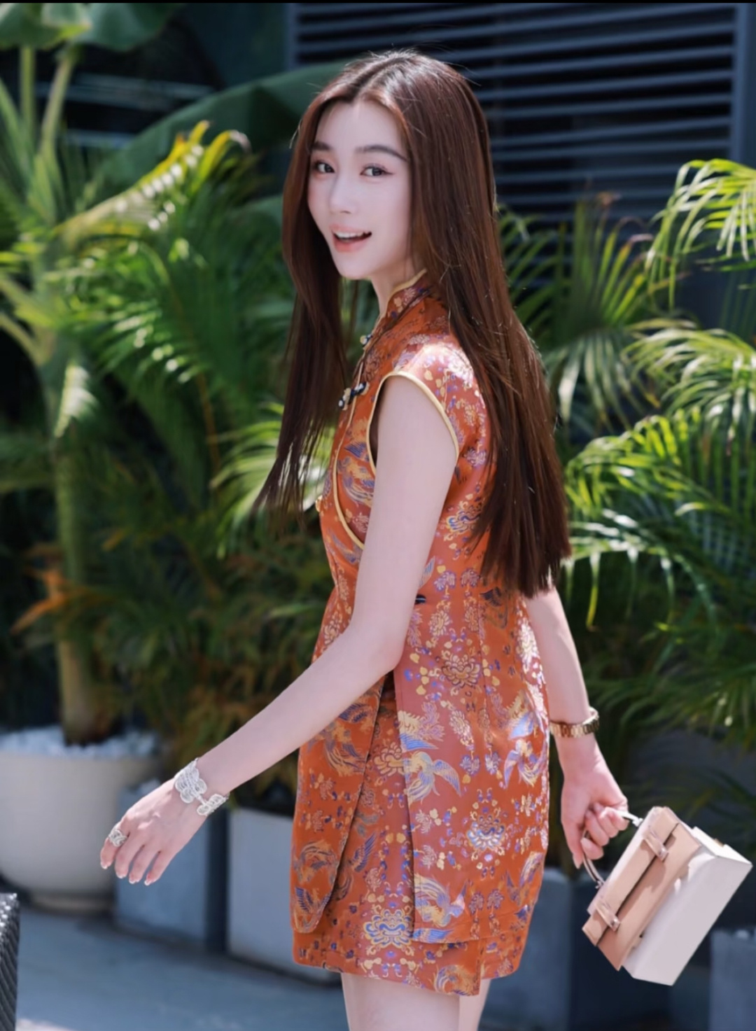 High-Quality Female Outfits and Fragrance Pack Support for Exchange in P780 Collection - 图片 7