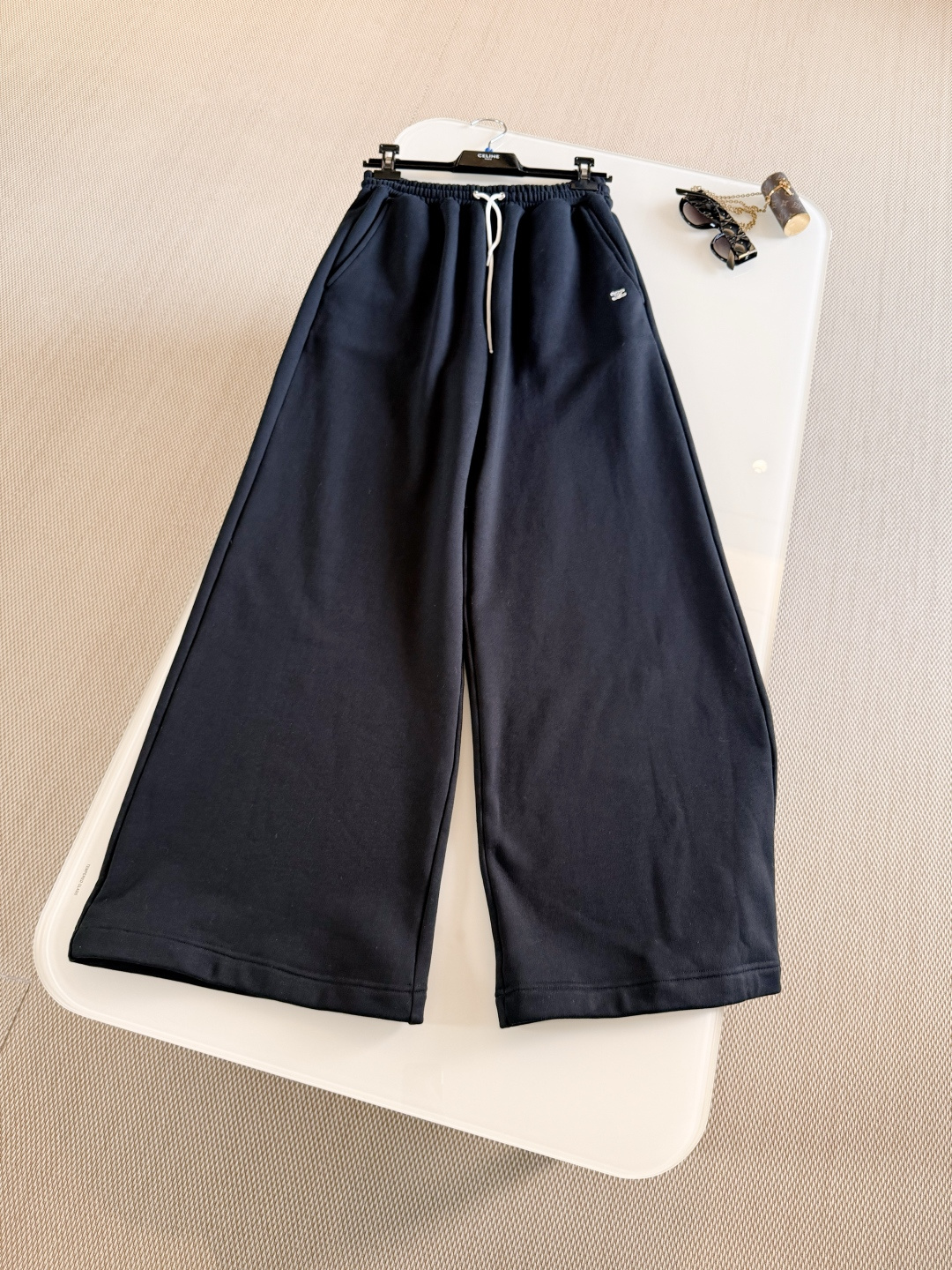 _dky9sBszeMRtV04H5D-G1HPMQ2oVWiBvuP-VUwg