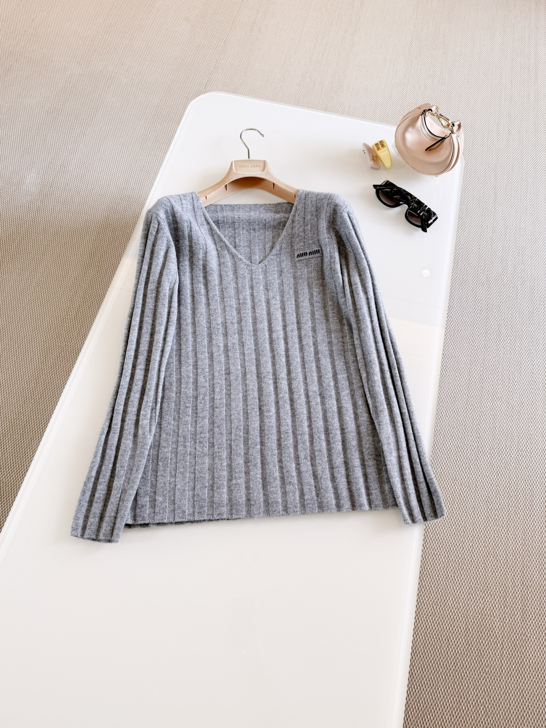 _djW9s_pn-4jaJhwSnyF2NcQIthYJTegwuJF1FuA