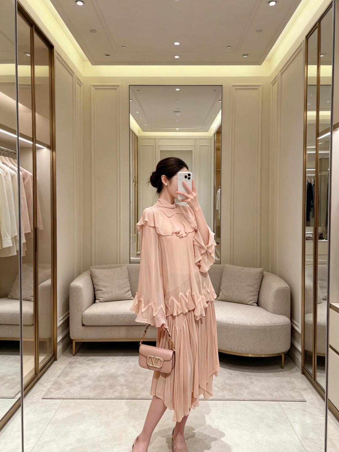 NO:886436,Pair it with the look,,19860909搭配look,,,Women's clothing