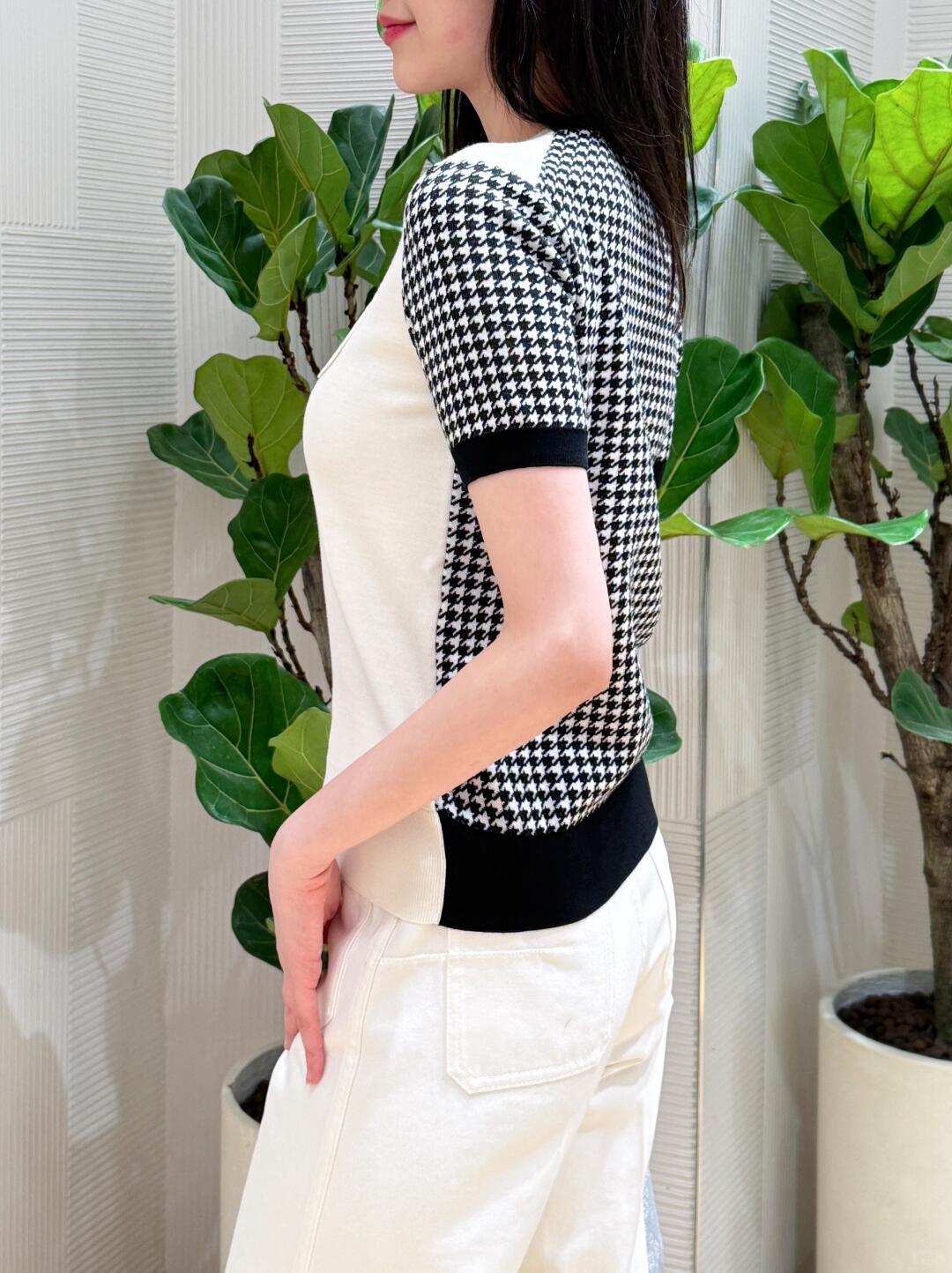 NO:891957,Pair it with the look,,19860909搭配look,,,Women's clothing