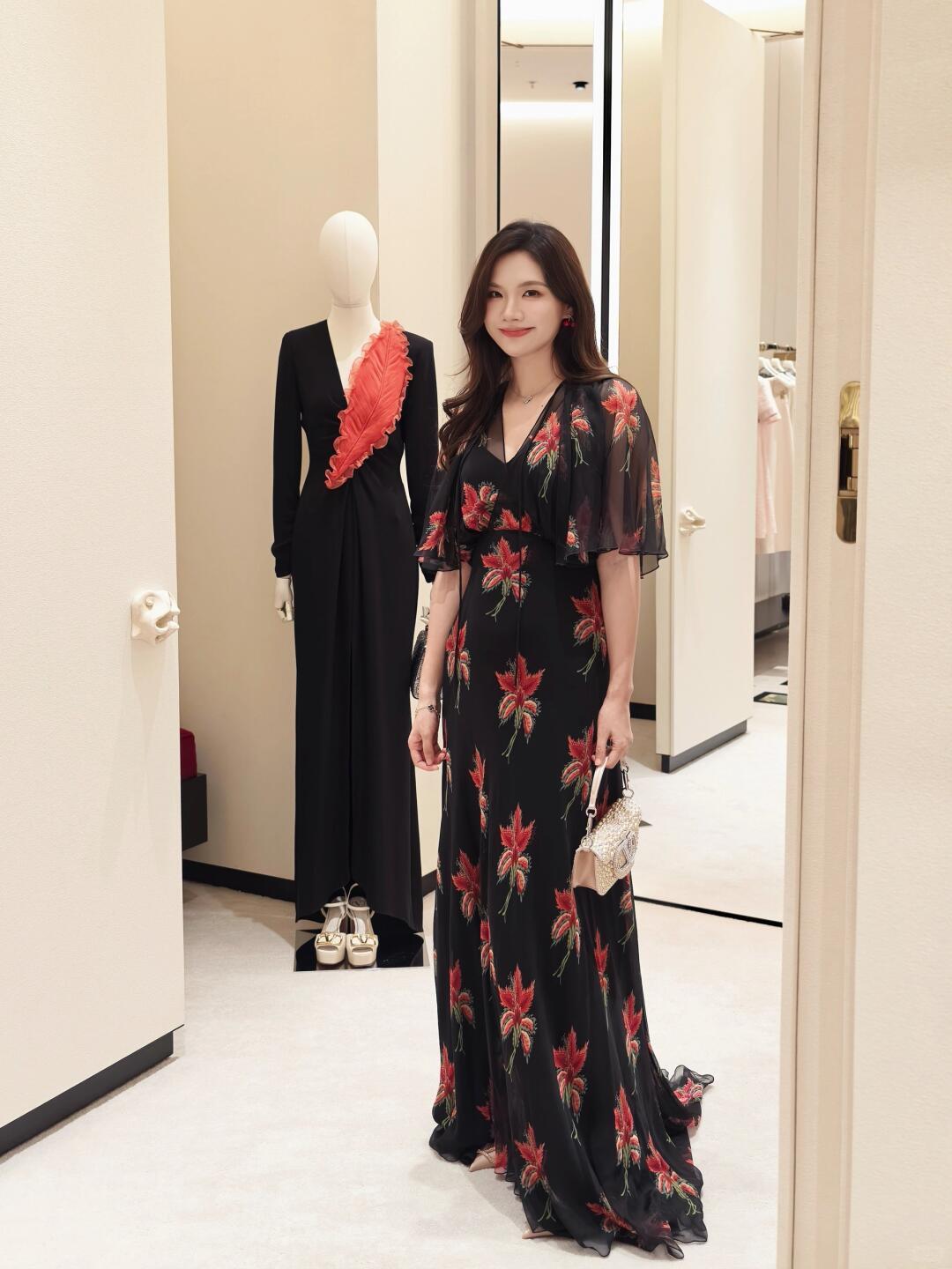 NO:893094,Pair it with the look,,19860909搭配look,,,Women's clothing