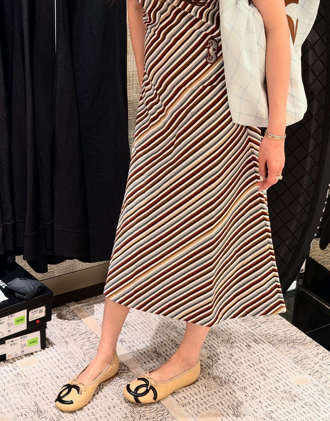 NO:893128,Pair it with the look,,19860909搭配look,,,Women's clothing